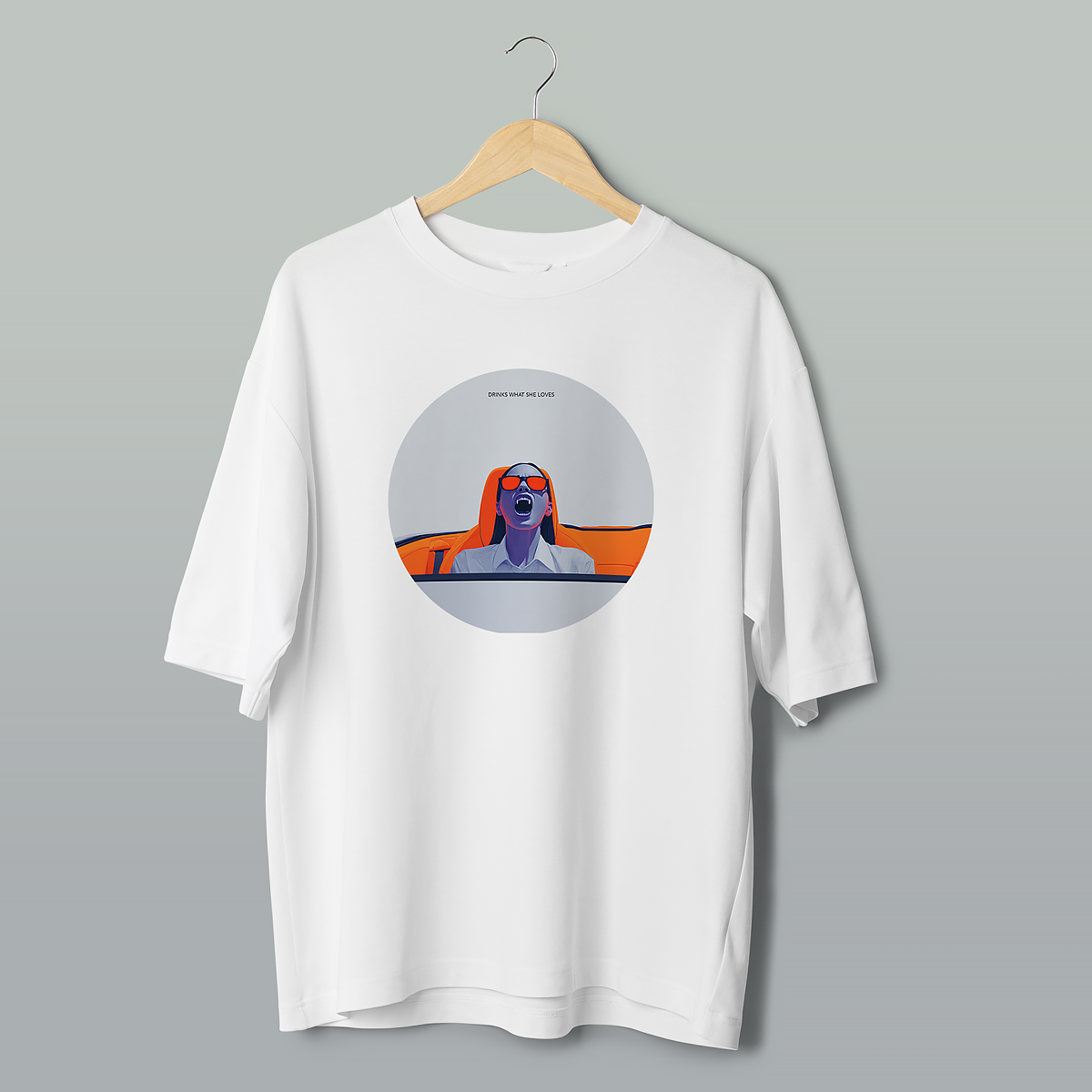 Drinks What She Loves – Cooles Oversize Halloween T-Shirt